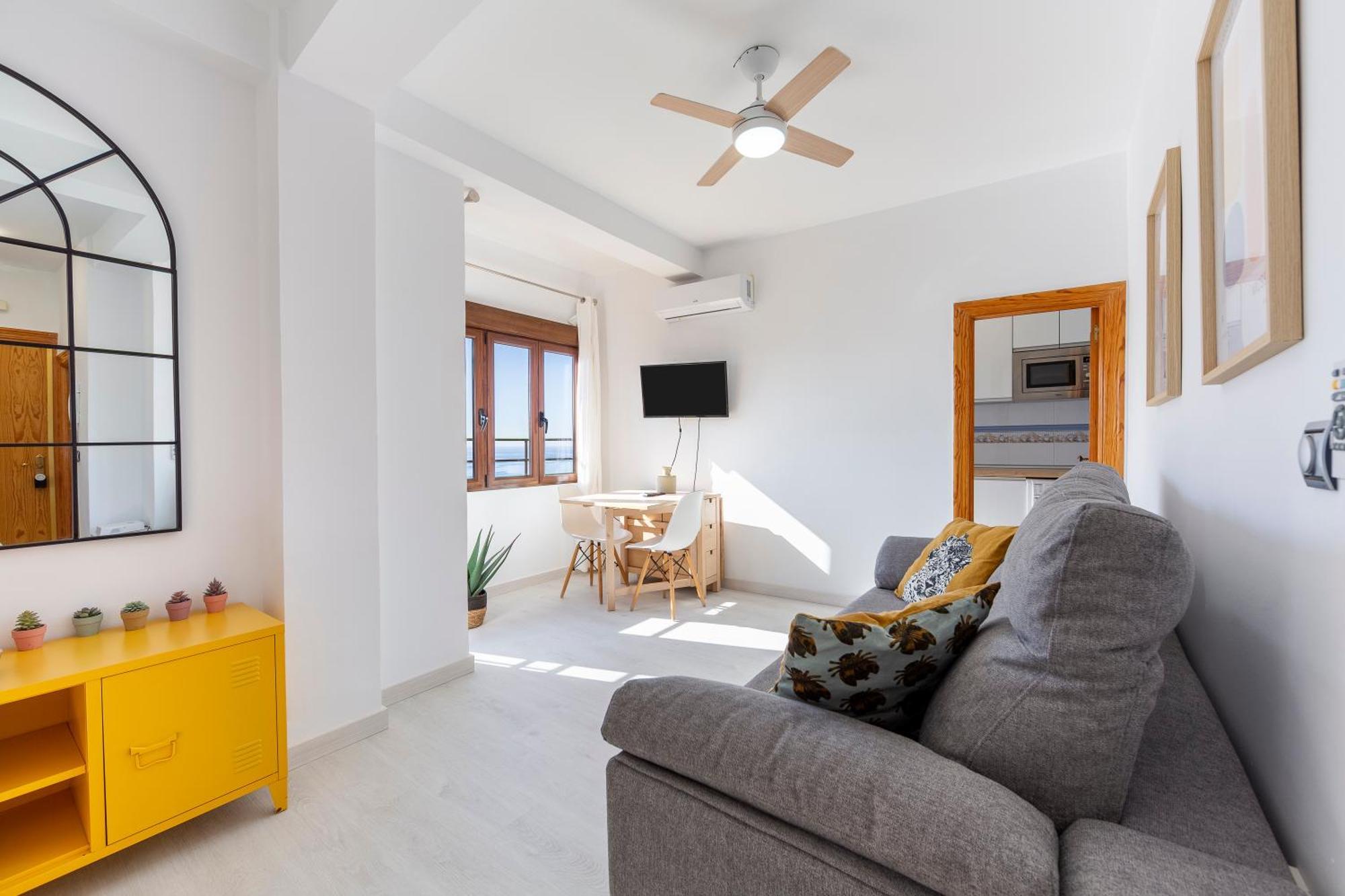 Apartment Lux&cool Paseo Maritimo
