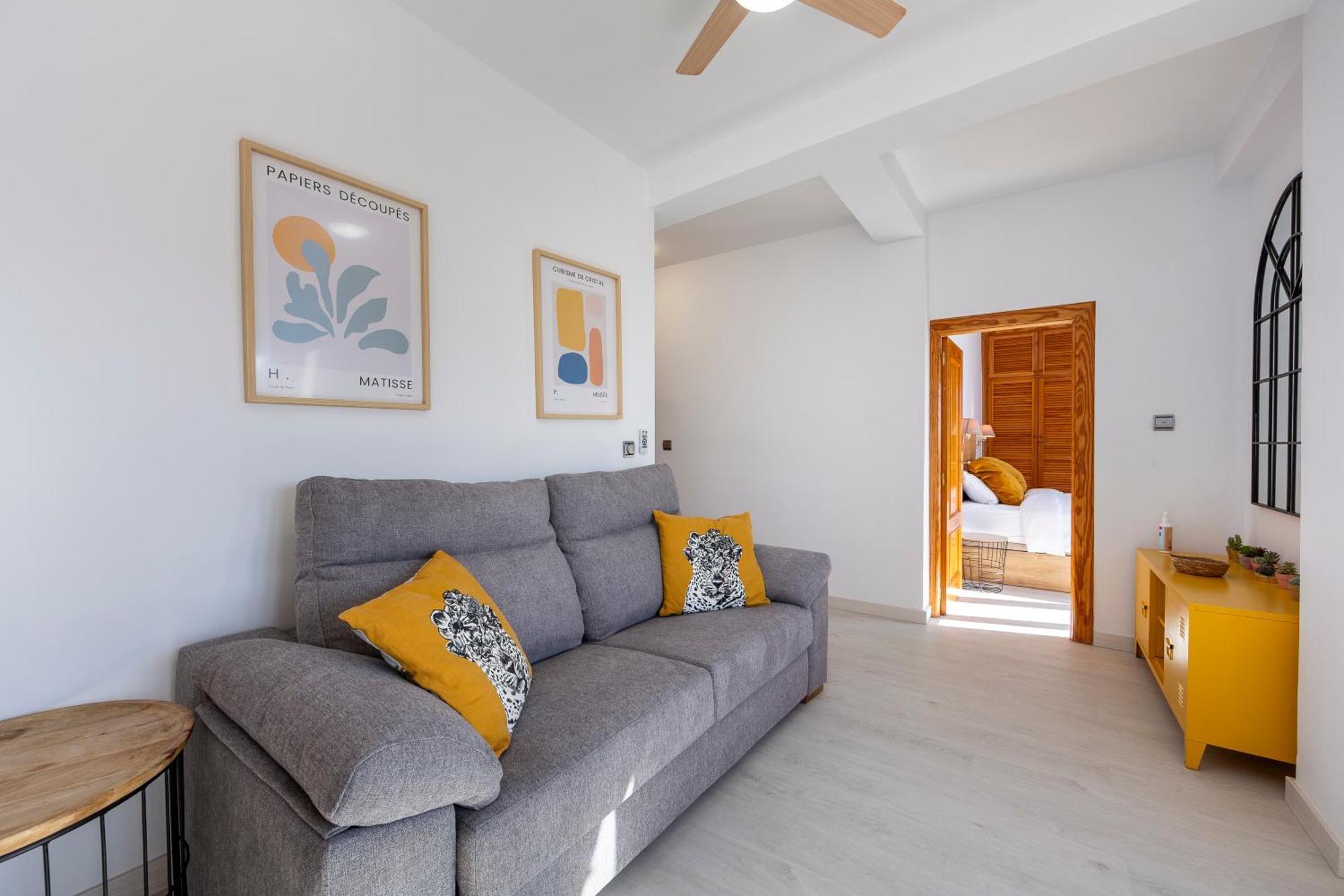 Lux&cool Paseo Maritimo Apartment *