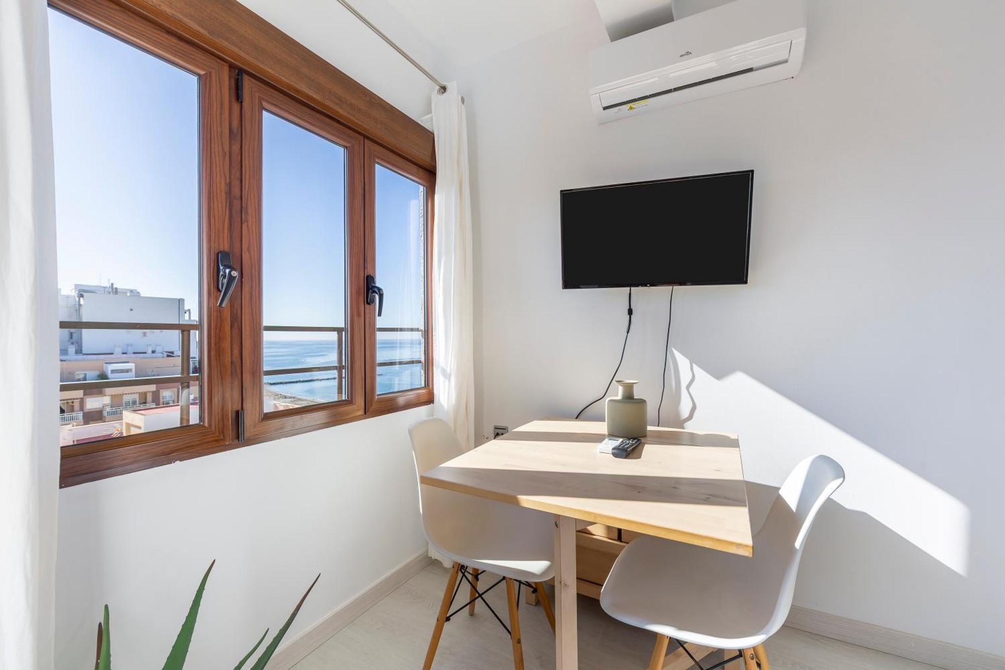 Lux&cool Paseo Maritimo Apartment Almeria